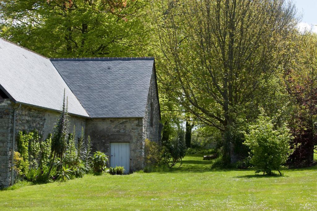 Le Manoir De La Fieffe Bed & Breakfast Cherbourg-en-Cotentin Exterior photo