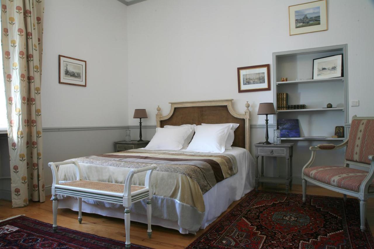 Le Manoir De La Fieffe Bed & Breakfast Cherbourg-en-Cotentin Room photo